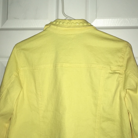 Jean Jacket Splashed With Yellow - Picture 3 of 3